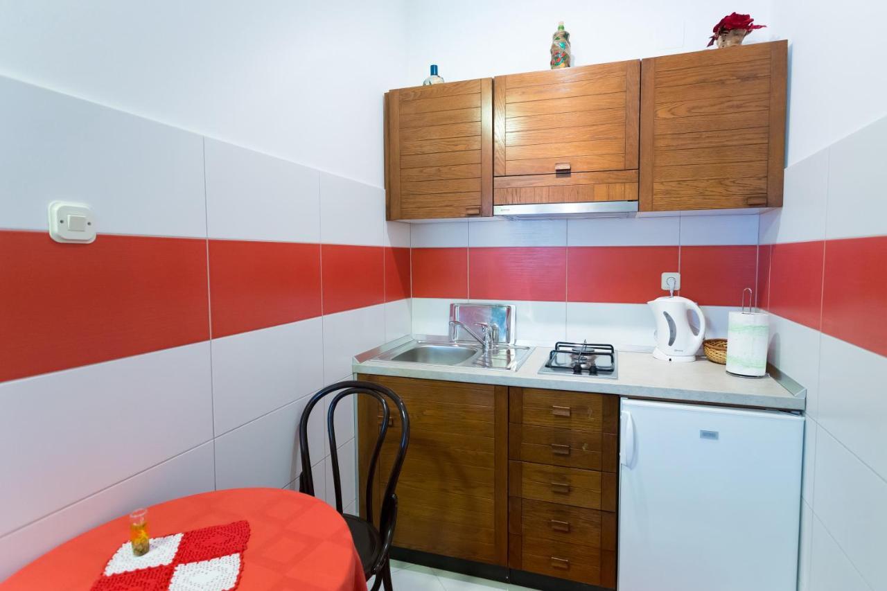 Studio Apartment Boksic Млини Екстериор снимка