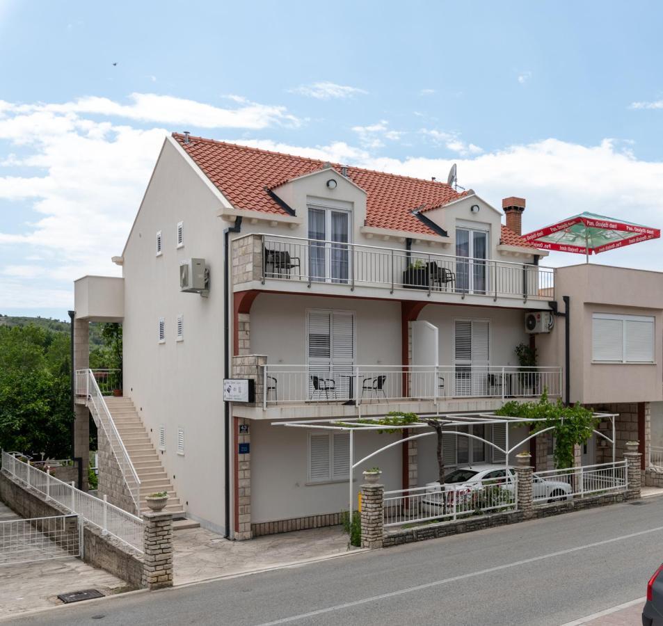 Studio Apartment Boksic Млини Екстериор снимка