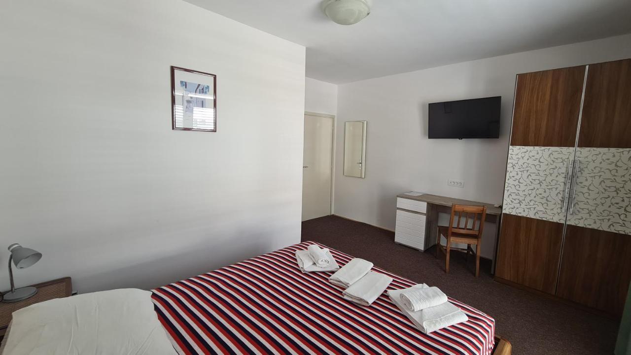 Studio Apartment Boksic Млини Екстериор снимка