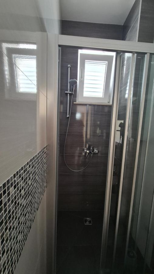 Studio Apartment Boksic Млини Екстериор снимка